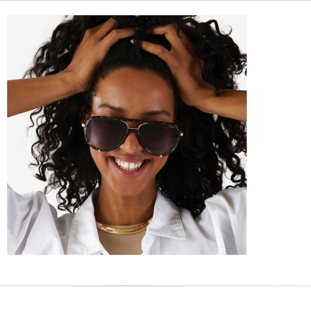 QUAY SUNGLASSES